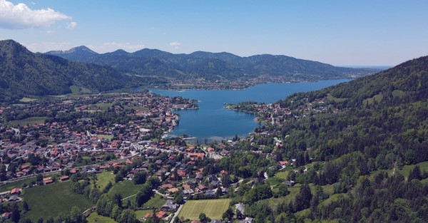 Tegernsee aus einem Flugzeug fotografiert